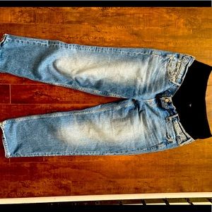 Gap, full panel, straight leg, maternity jeans